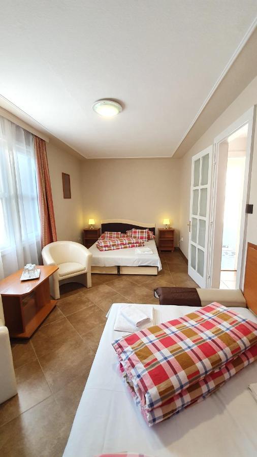 Hotel Róz Szentendre Kültér fotó